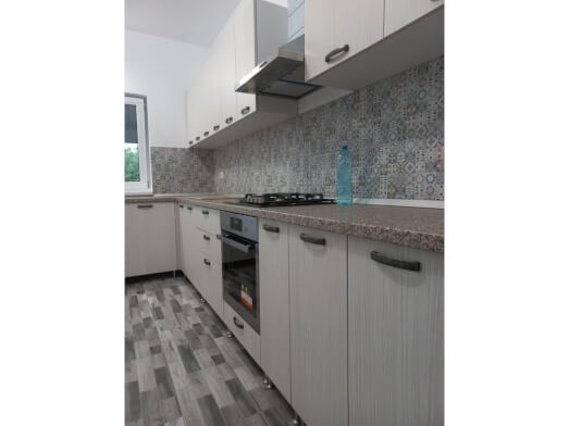 Bucatarie-comanda-Pal-Alb-cu-Bianco-electrocasnice-33