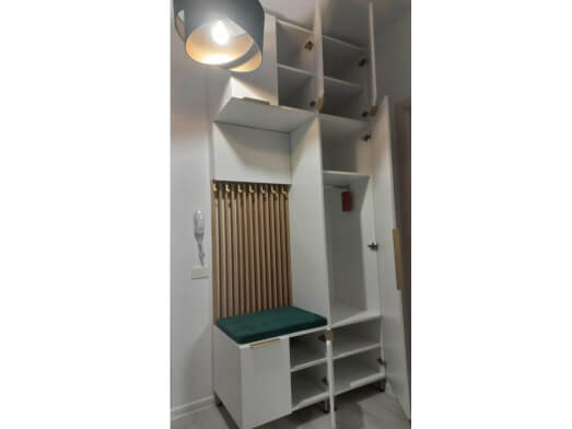 Mobilă-Hol-comandă-Pal-Alb-și-Riflaj-interior-7f