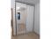 Dressing-alb-cu-usi-glisante-si-oglinda-34